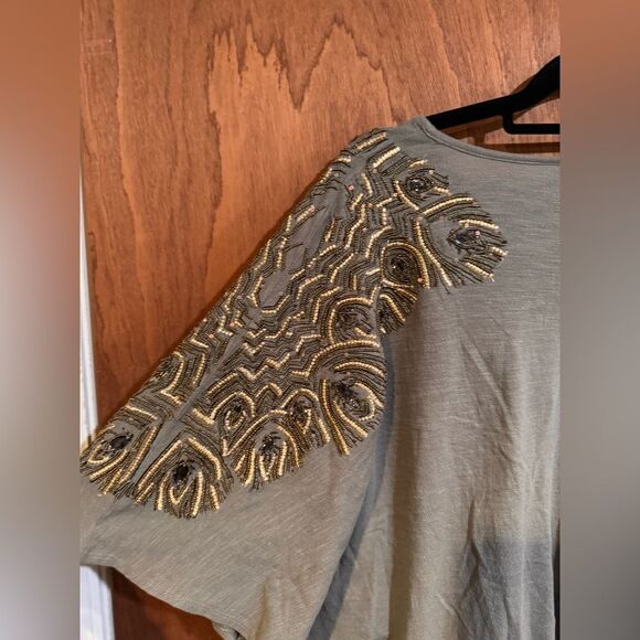 Anthropologie Vanessa Virginia Feather-Cloaked Top Olive Shirt size M/L - Picture 6 of 12